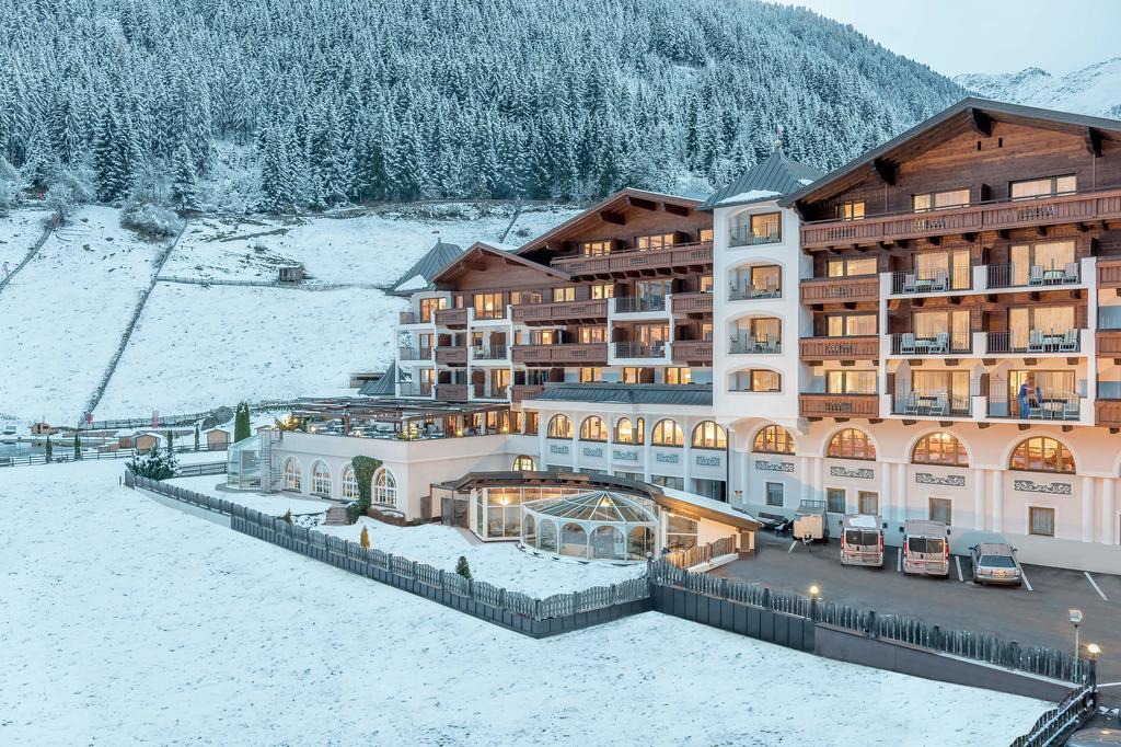 Wellness & Relax Hotel Milderer Hof Neustift im Stubaital Exteriör bild