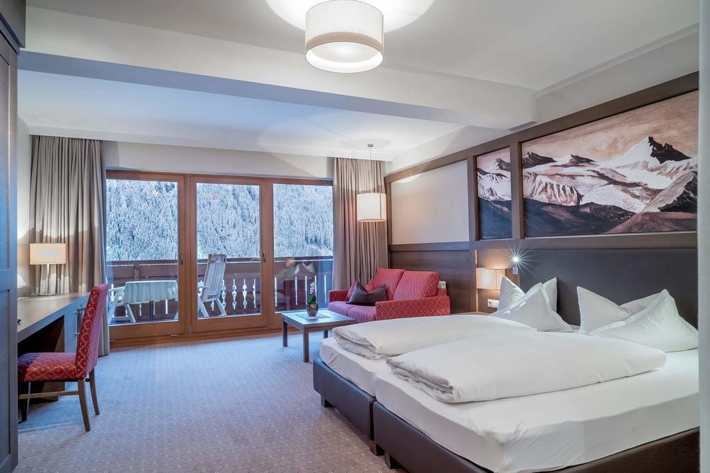 Wellness & Relax Hotel Milderer Hof Neustift im Stubaital Exteriör bild