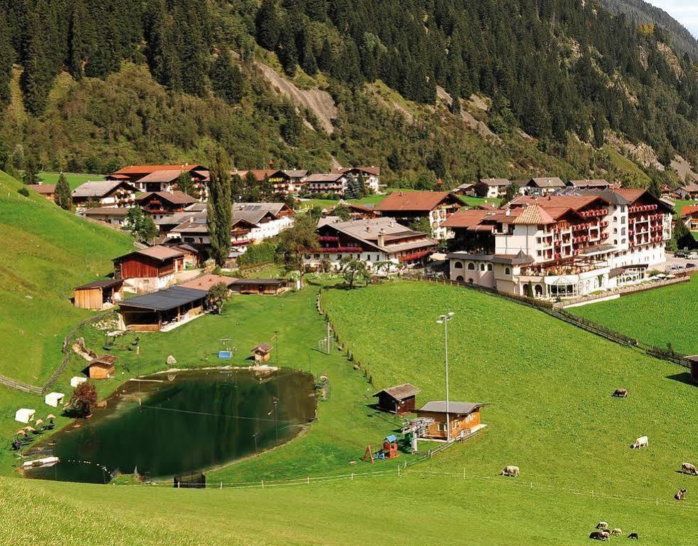 Wellness & Relax Hotel Milderer Hof Neustift im Stubaital Exteriör bild