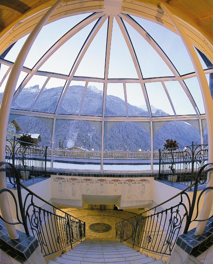 Wellness & Relax Hotel Milderer Hof Neustift im Stubaital Exteriör bild